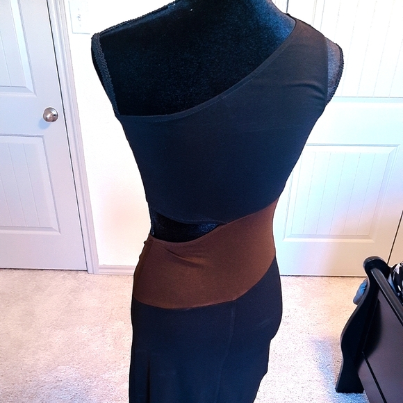 Karen millen black/brown cocktail dress . One shoulder with open side. - Picture 5 of 10